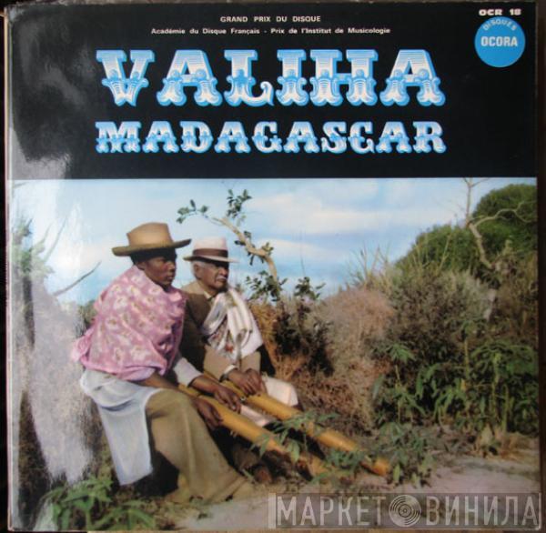  - Valiha Madagascar